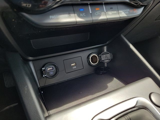 2023 Hyundai Kona SEL - Photo 23
