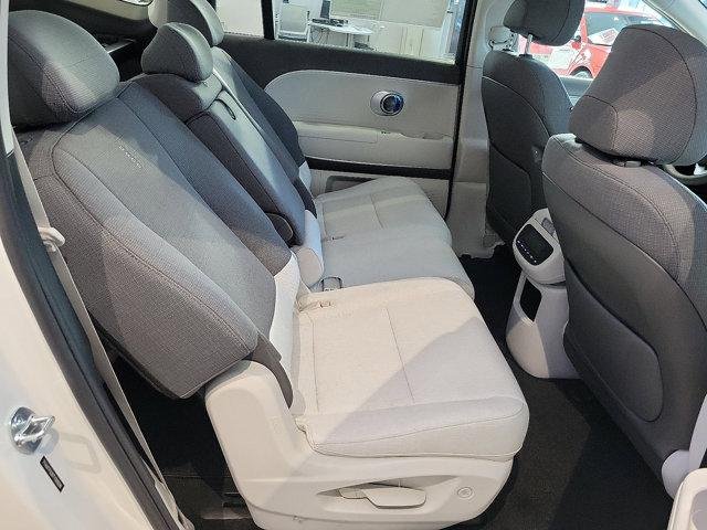New 2026 Snow White Pearl Hyundai SE image 13
