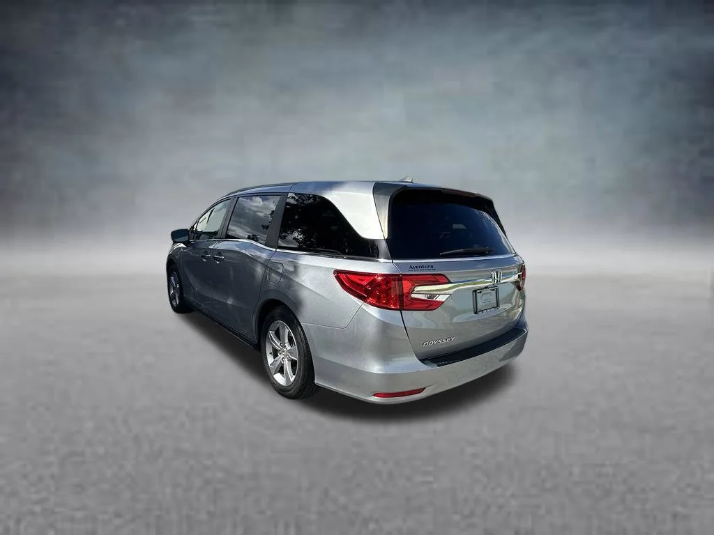 Used 2018 Silver Honda EX-L image 5