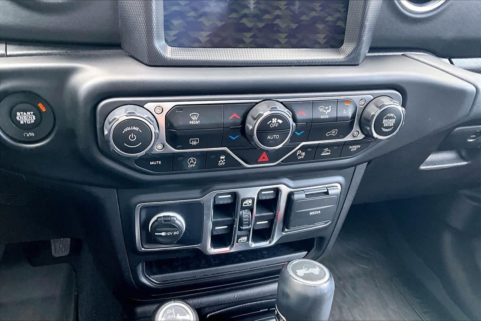 Used 2021 Firecracker Red Clearcoat Jeep Unlimited Sahara image 31