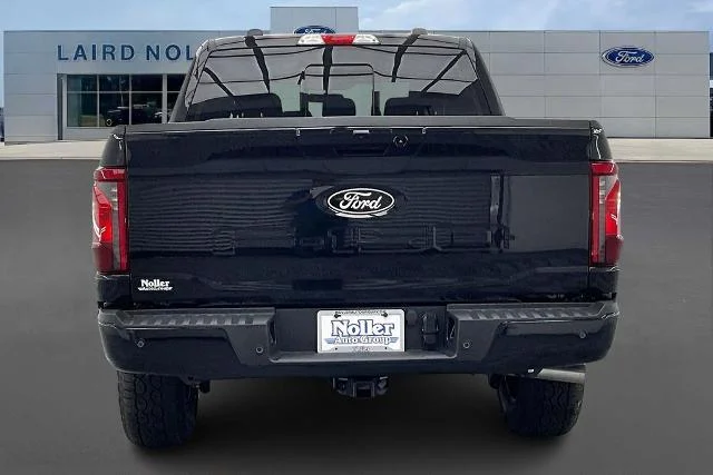 New 2026 Agate Black Metallic Ford XLT image 4