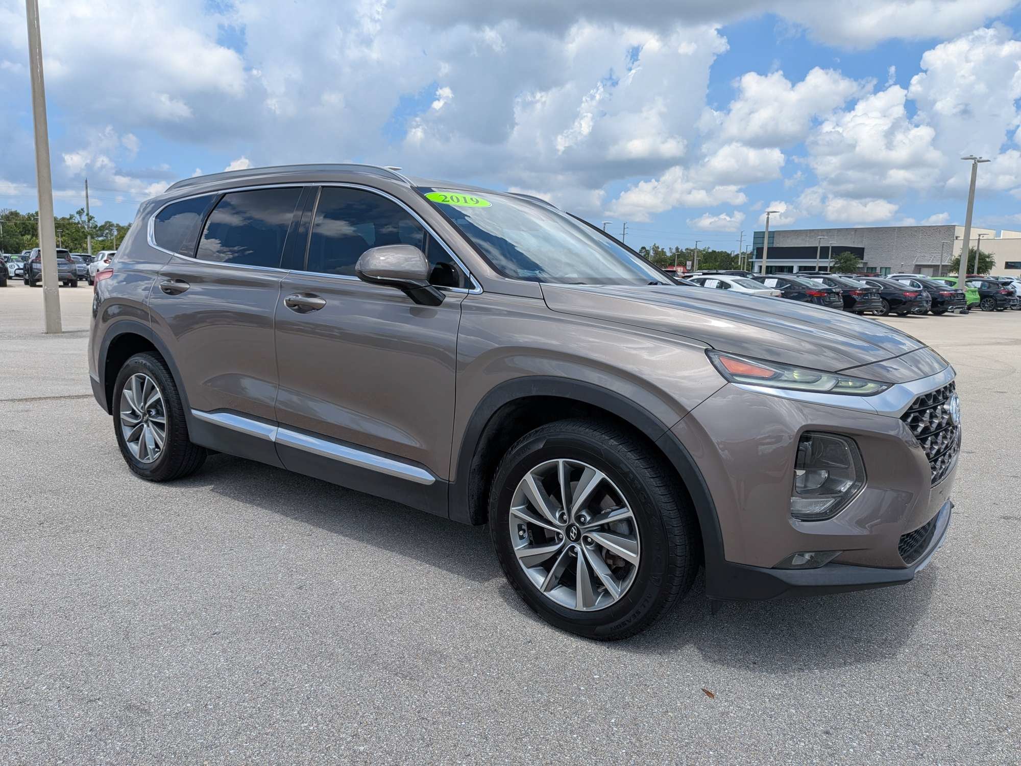 Used 2019 Earthy Bronze Hyundai SEL Plus image 2
