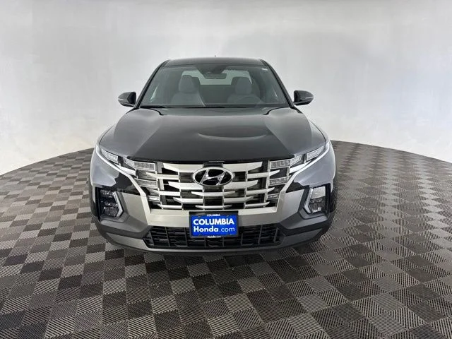 Used 2024 Black Hyundai SEL image 2