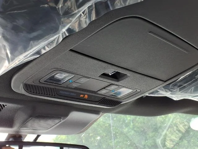 New 2026 Carbonized Gray Metallic Ford XLT image 17