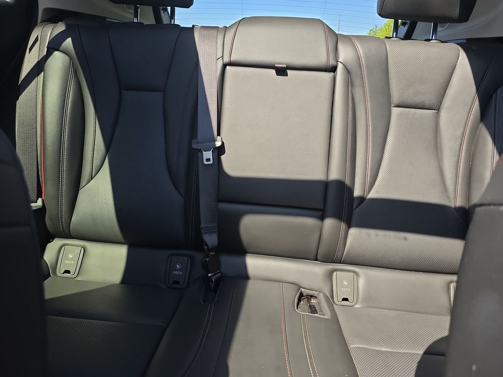 Used 2023 Black Buick Essence image 14
