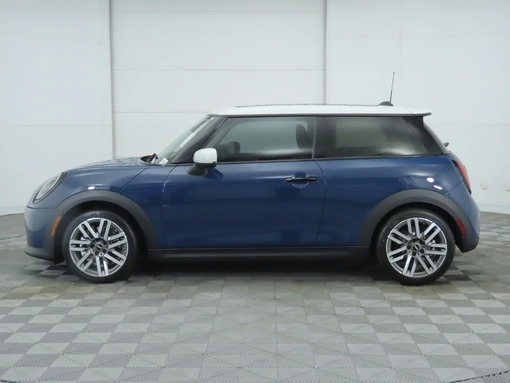 2026 MINI Hardtop 2 Door S - Photo 9