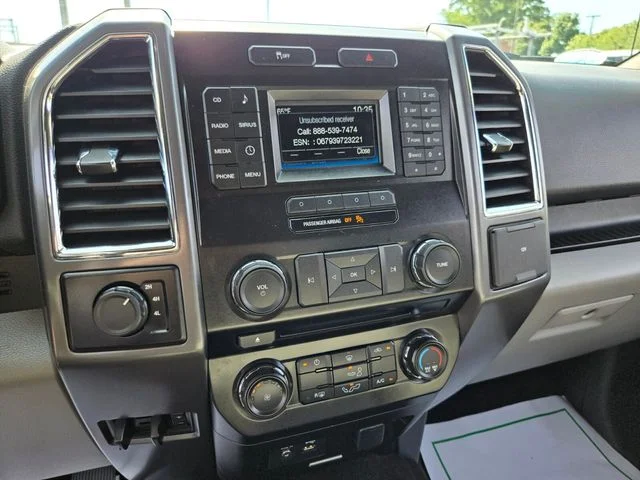 Used 2015 Blue Ford XLT image 25