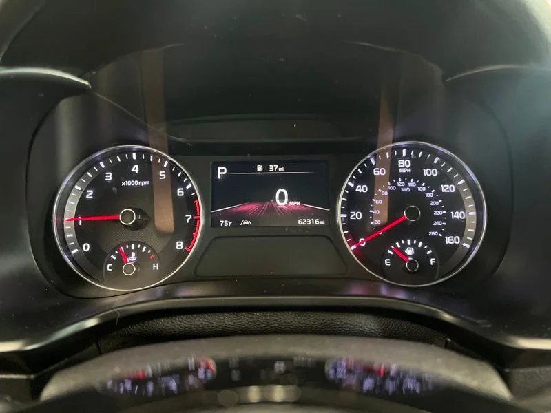 Used 2023 Black Kia GT-Line image 25
