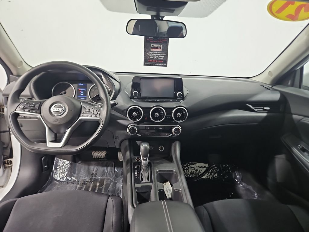 Used 2021 White Nissan S image 13