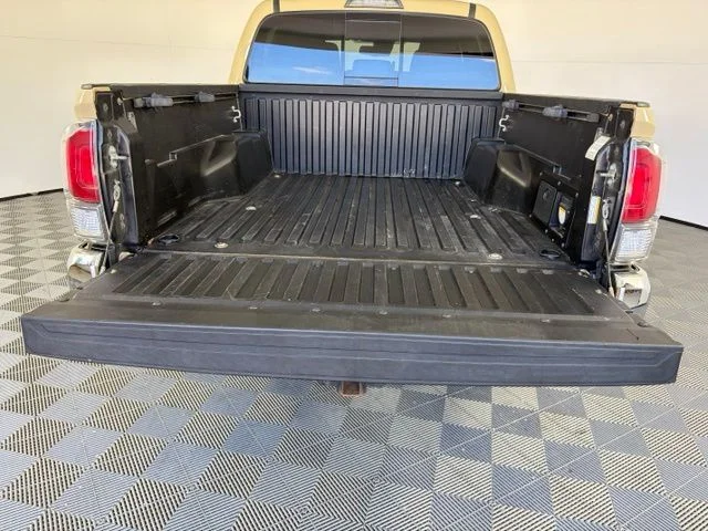 Used 2020  Toyota TRD Off-Road image 42