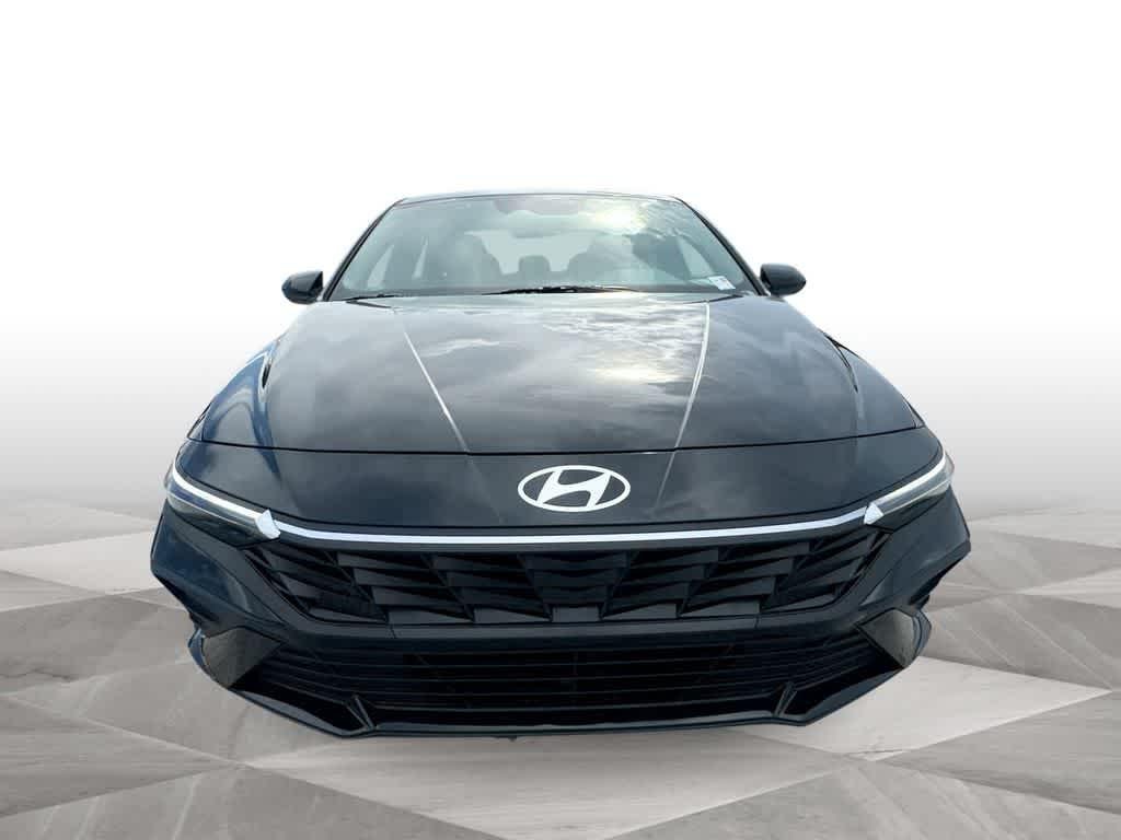 New 2026 Abyss Black Hyundai SEL Sport image 3