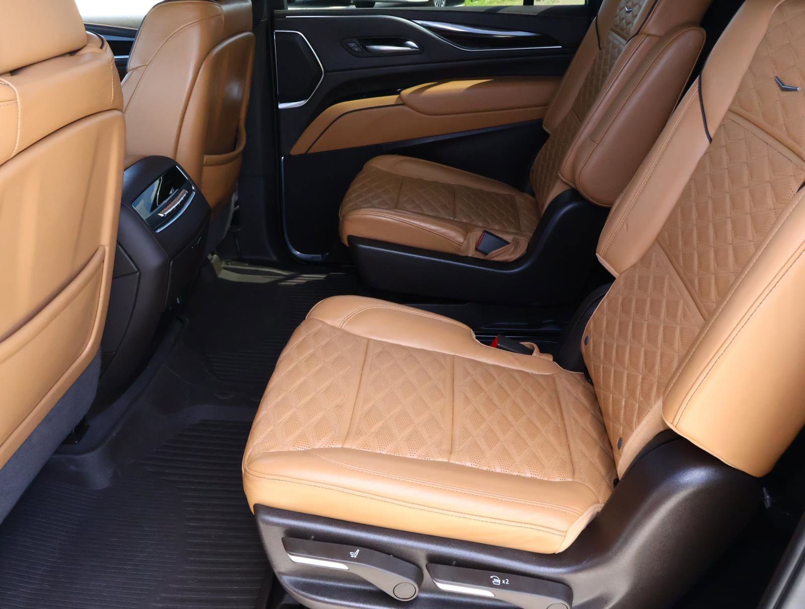 2022 Cadillac Escalade ESV Sport - Photo 26