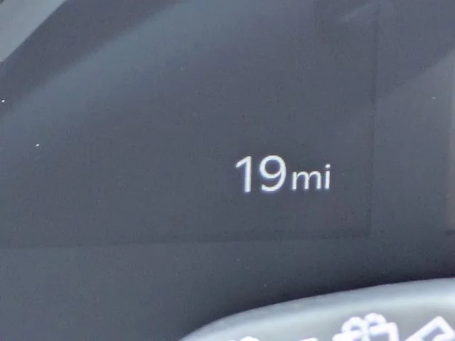 New 2026 Ocean Blue Kia Wind AWD image 32
