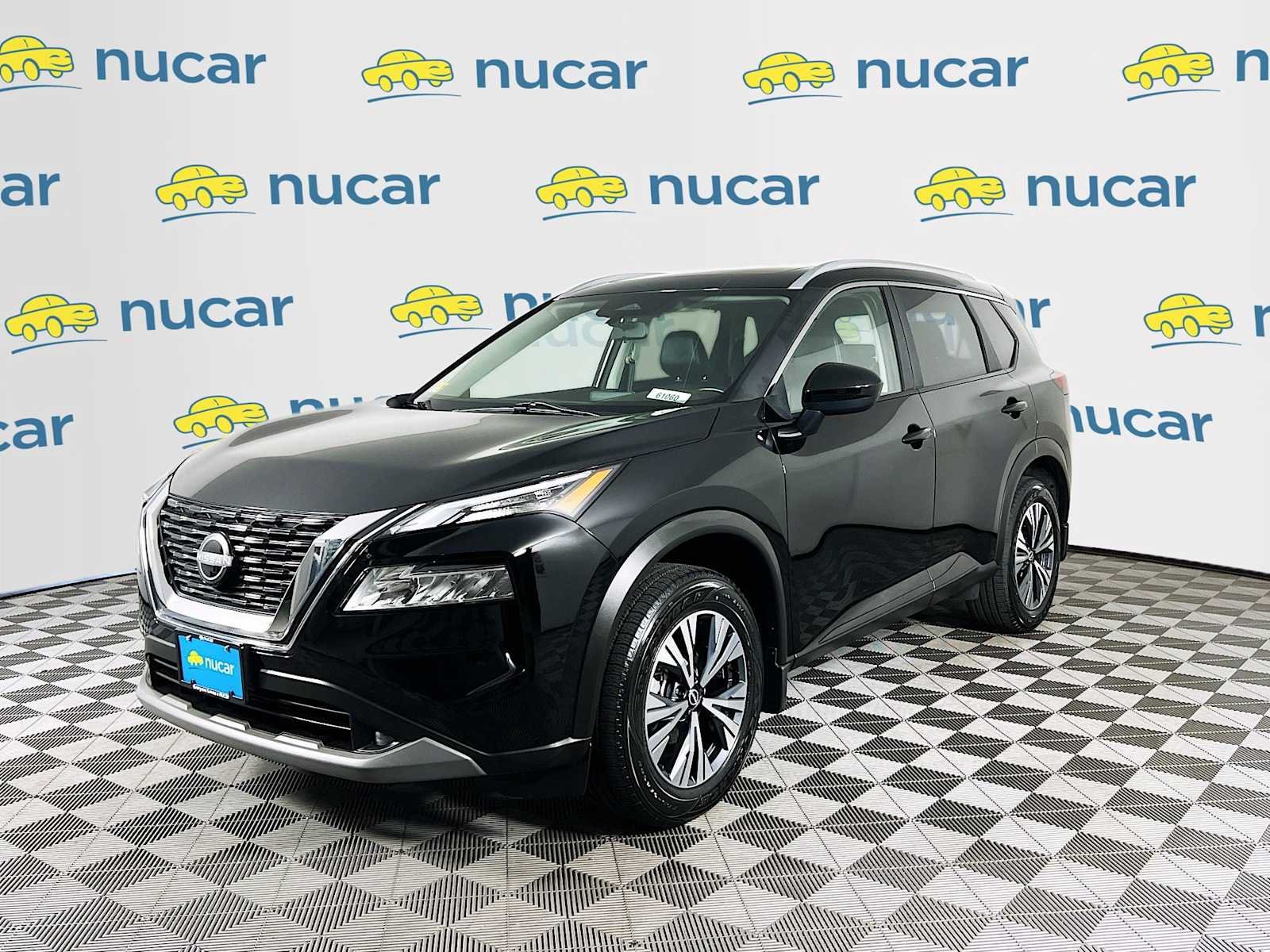 Used 2023 Super Black Nissan SV image 3