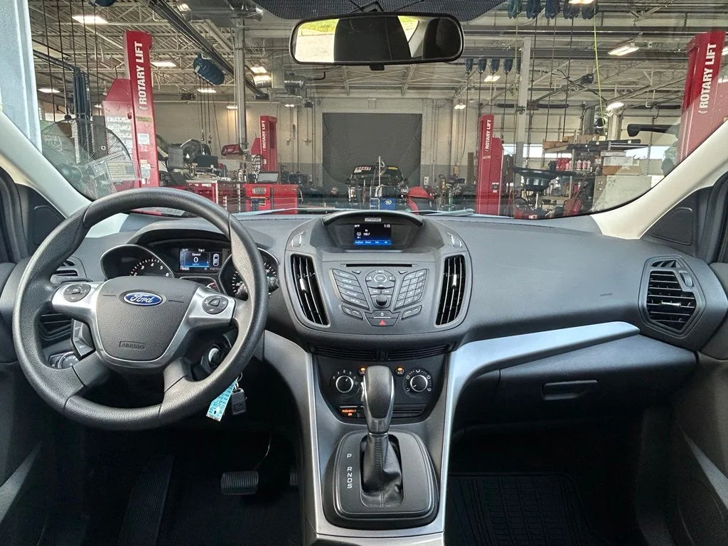 Used 2016 Gray Ford SE image 13