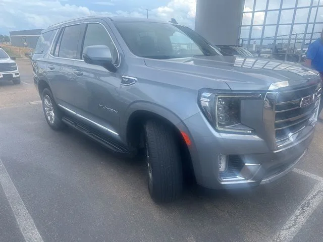 2023 GMC Yukon 2WD SLT's photo