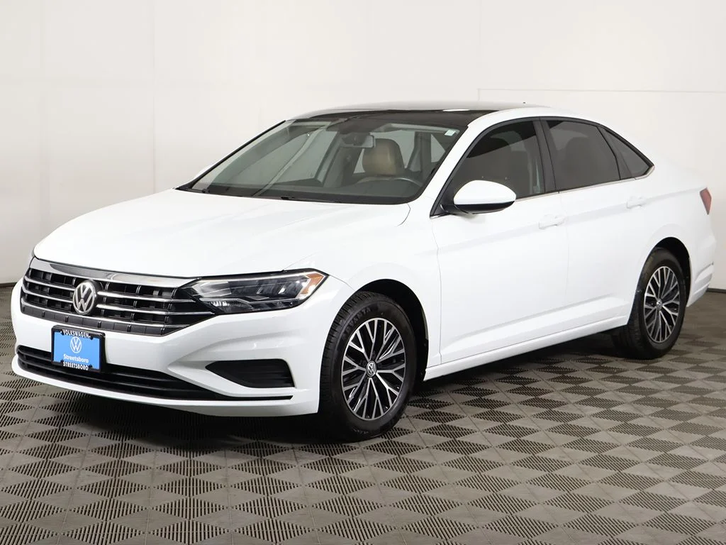 Used 2019 Pure White Volkswagen 1.4T SE image 8