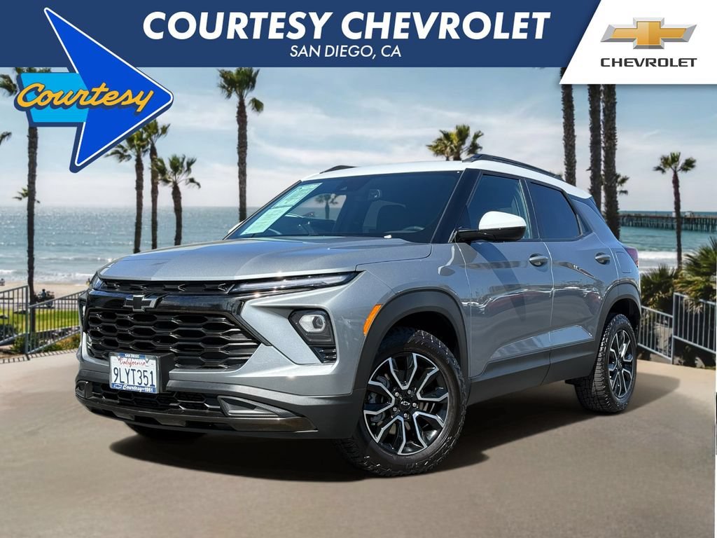 Used 2024 Sterling Gray Metallic Chevrolet ACTIV image 1