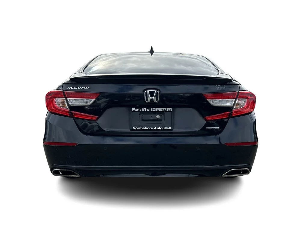 Used 2018  Honda Sedan 1.5T Touring CVT One Owner   No Reported Acc image 12
