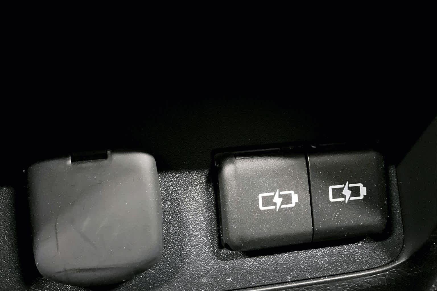Certified Used 2022 CADMIUM ORANGE Lexus Premium image 36