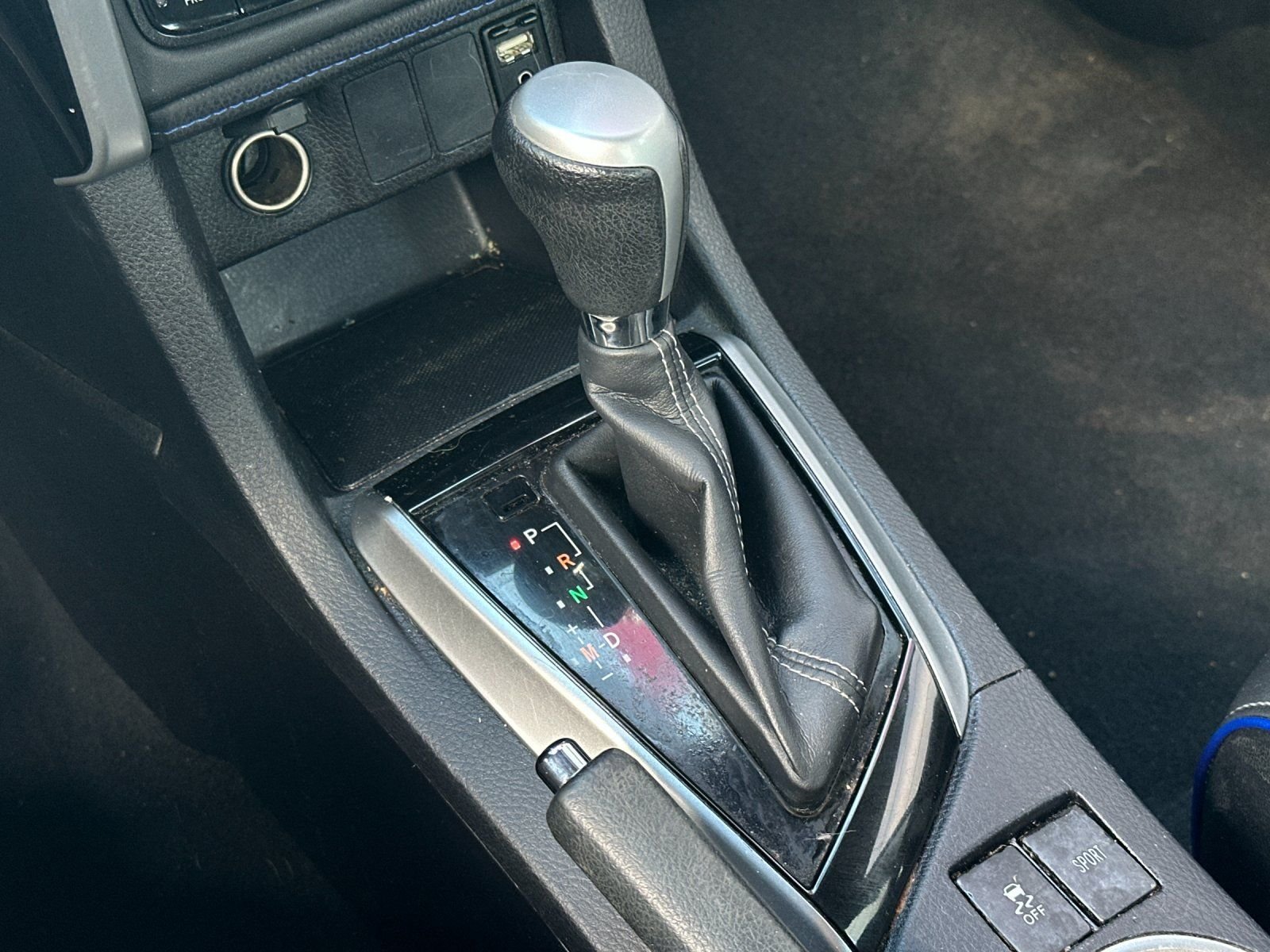 Used 2017 Gray Metallic Toyota SE image 19