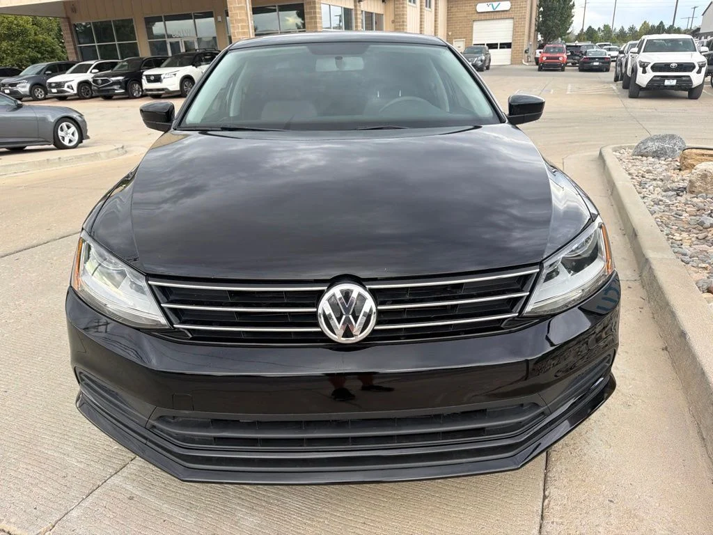 Used 2017 Black Volkswagen 1.4T S image 2
