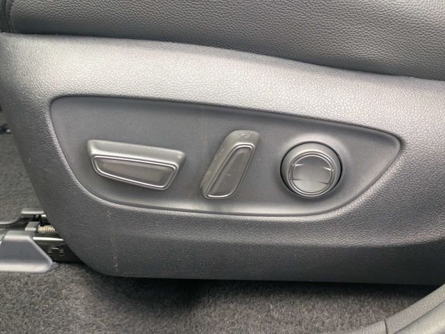 Used 2025 Gray Toyota XLE image 21