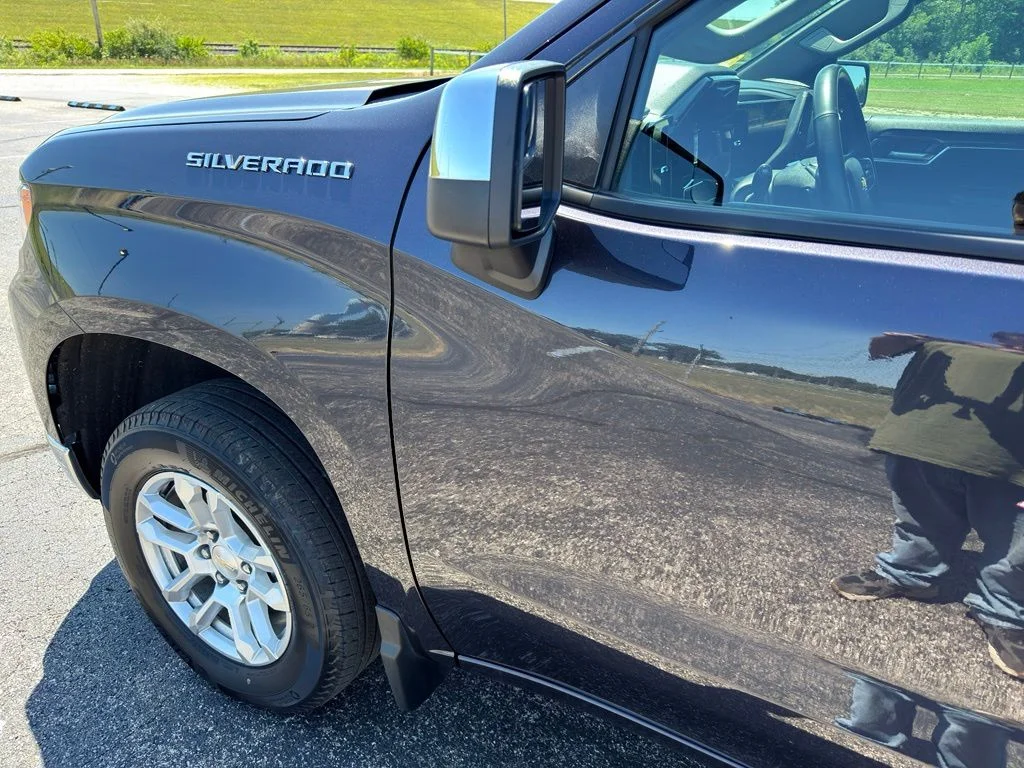 Used 2023 Gray Chevrolet LT image 14