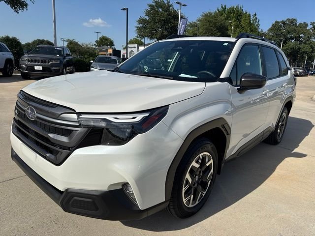 Used 2025  Subaru Premium image 7