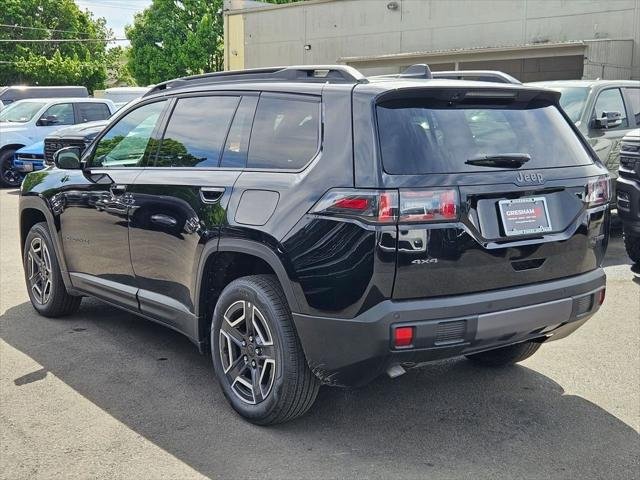 New 2026 Diamond Black Crystal Pearl-Coat Exterior Paint Jeep Laredo image 5