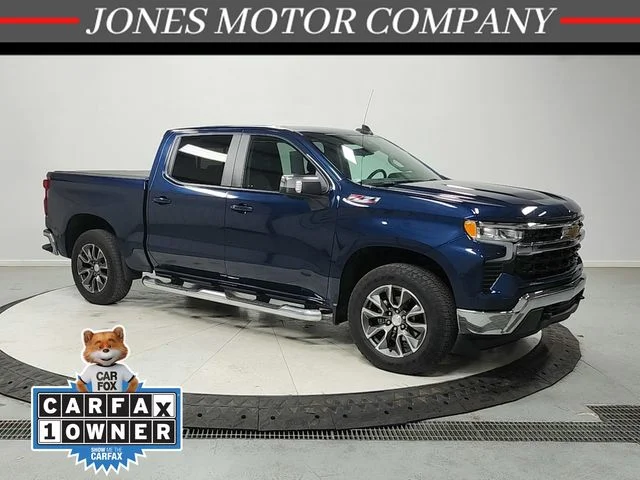 Used 2023 Blue Chevrolet LT image 1
