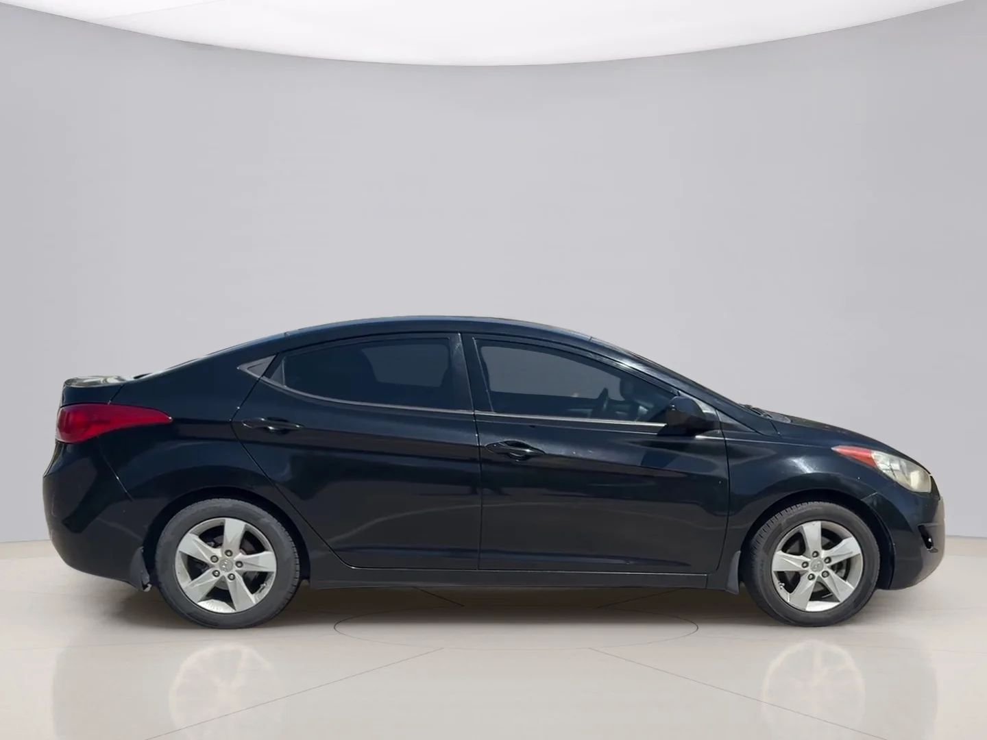 Used 2013 Black Hyundai GLS image 6