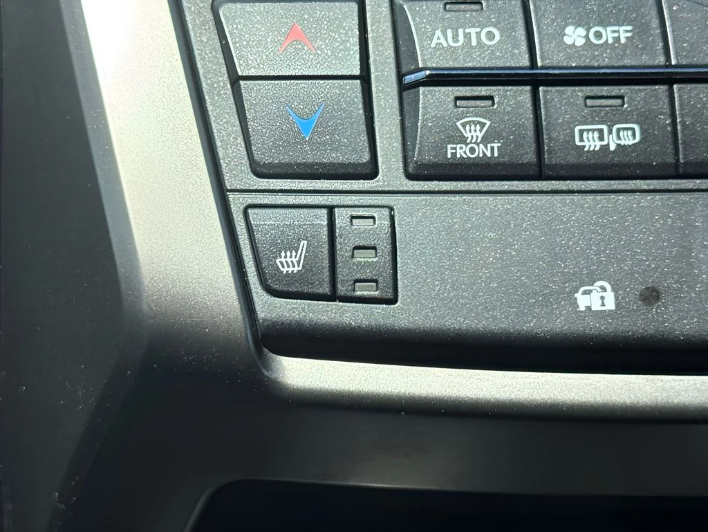Used 2017 Black Lexus 200t F Sport image 21