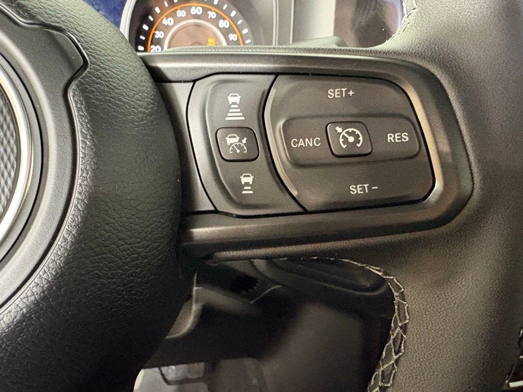 New 2026 Black Clearcoat Jeep Mojave image 24