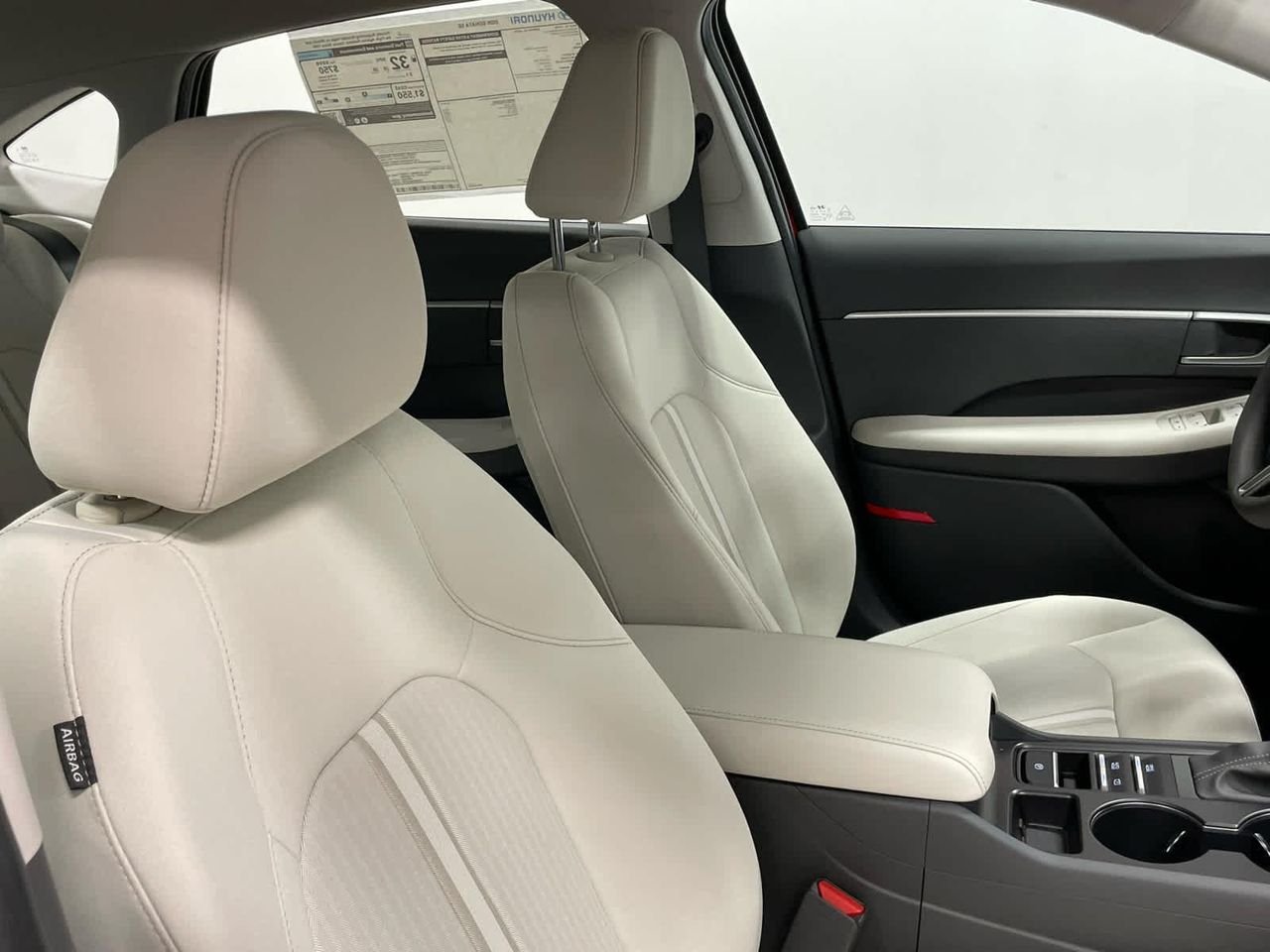 New 2026 Serenity White Hyundai SE image 39