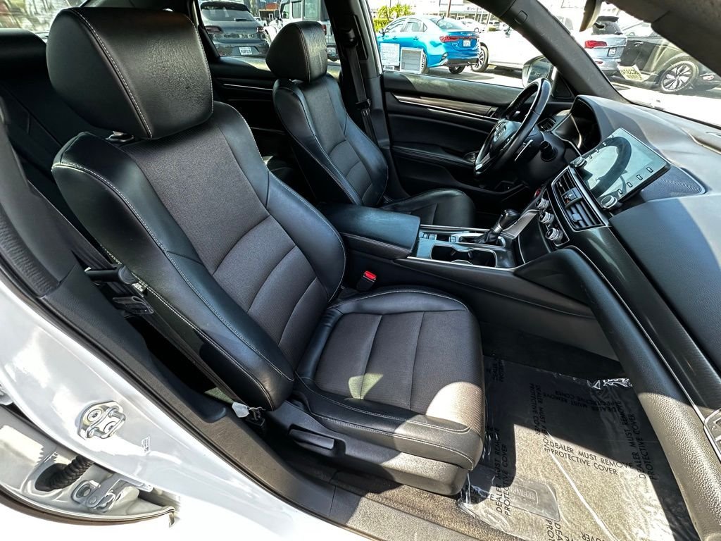 Used 2018 White Honda Sport image 14
