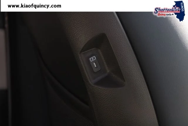 New 2026 White Kia EX image 19