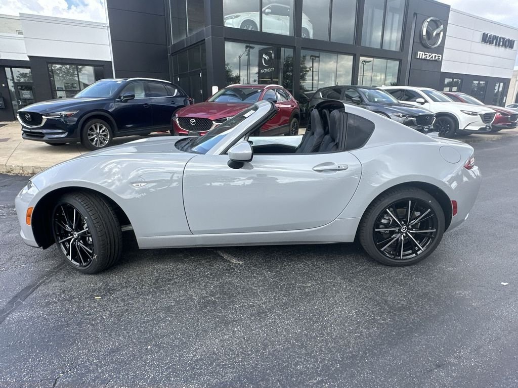 2025 Mazda MX-5 Miata RF Grand Touring - Photo 8