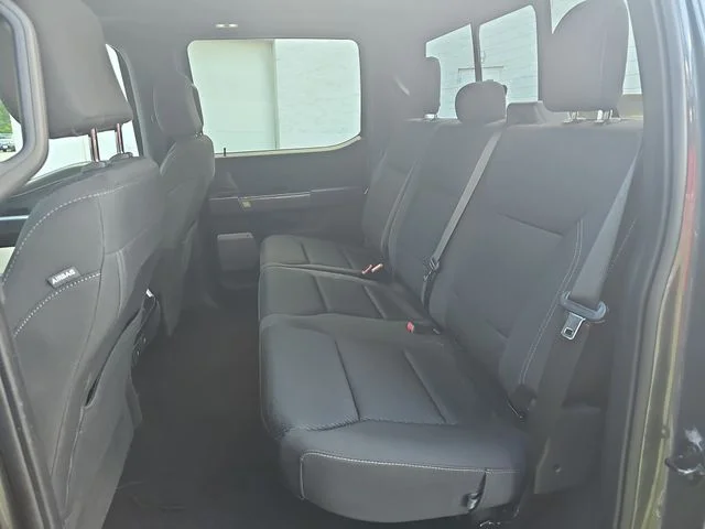 Used 2022 Gray Ford XLT image 12