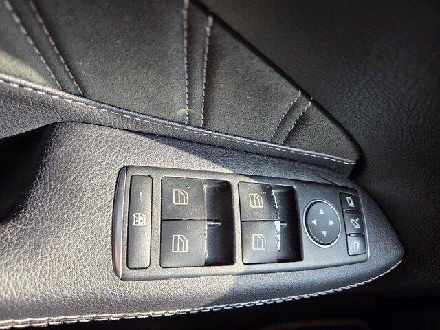 Used 2019 designo Diamond White Metallic Mercedes-Benz AMG® GLE 43 image 23