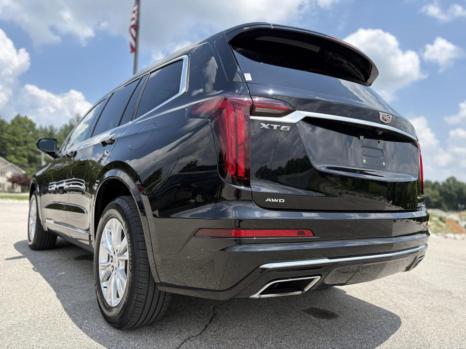 Used 2024 Stellar Black Metallic Cadillac AWD Luxury image 22
