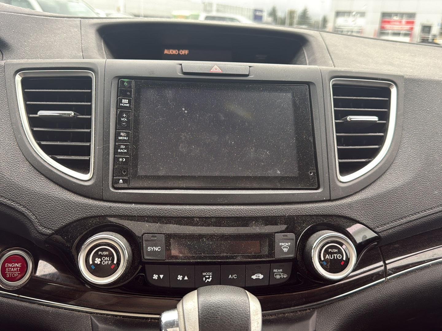 Used 2015  Honda Touring image 13