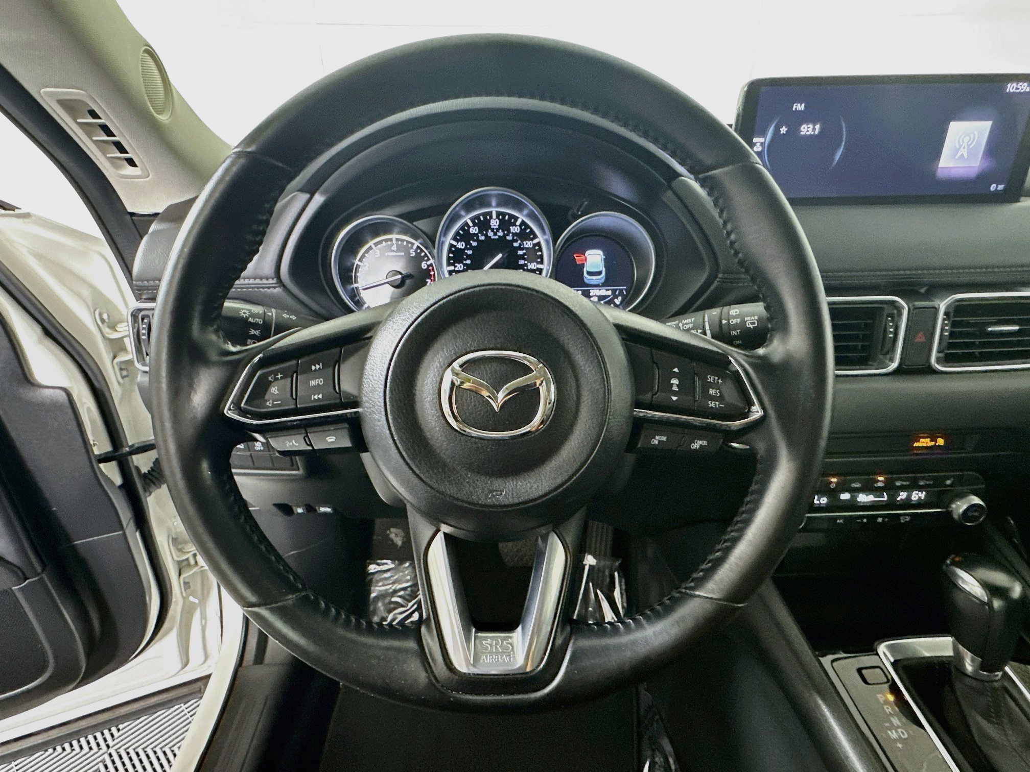 Used 2022 Snowflake White Pearl Mica Mazda 2.5 S Preferred Package image 15