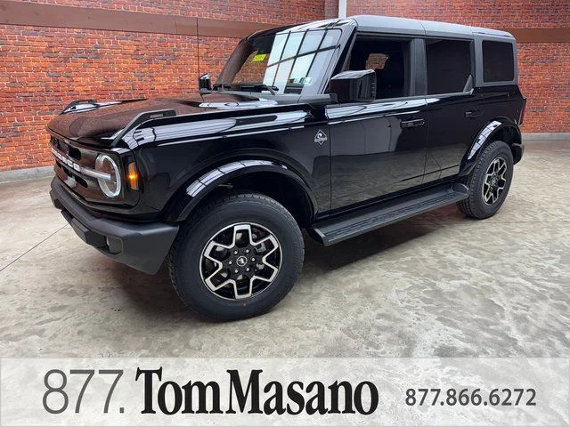2025 Ford Bronco Outer Banks 4x4's photo