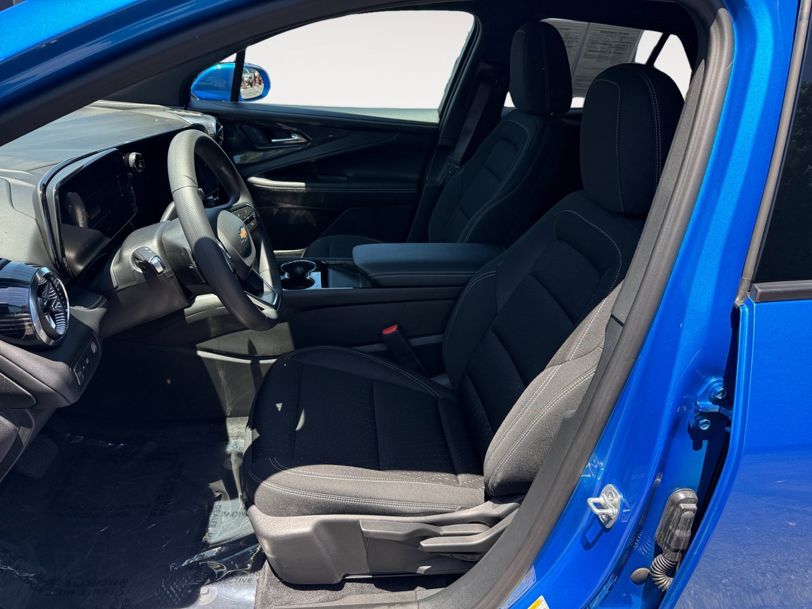 Used 2025 Riptide Blue Chevrolet LT image 10