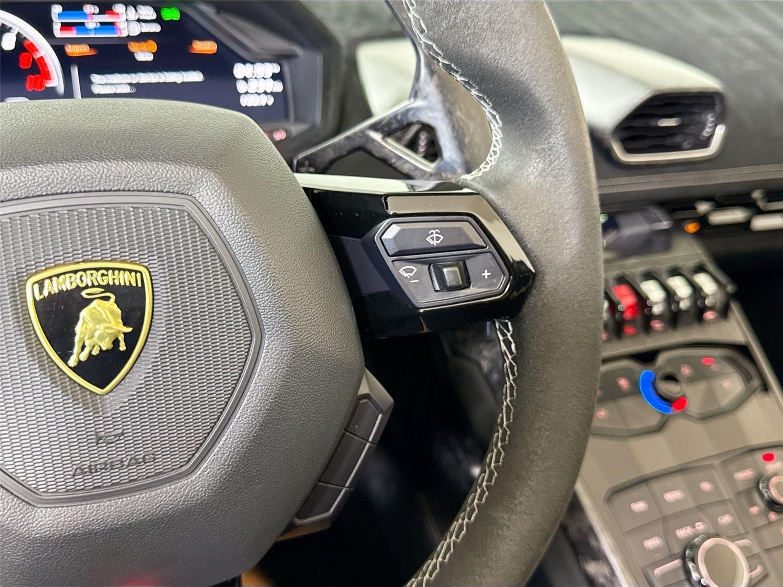 Used 2018 Nero Noctis Lamborghini Performante Spyder | Carbon Buckets | Branding Pkg image 23