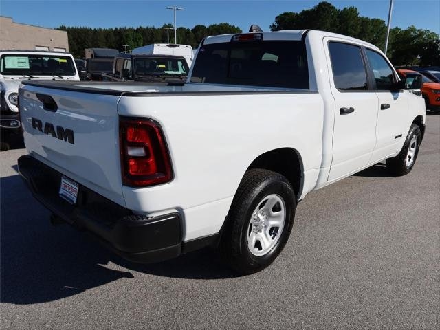 New 2026 Bright White Clear-Coat Exterior Paint RAM TRADESMAN image 6