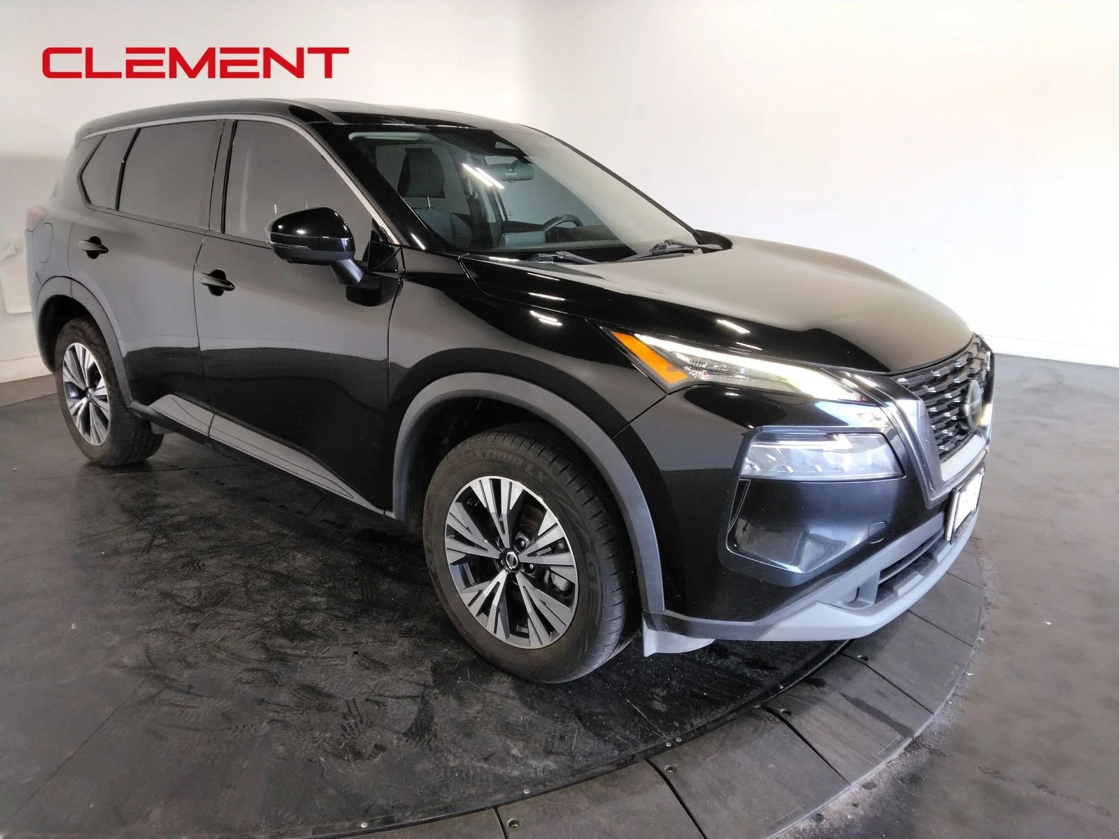 2021 Nissan Rogue SV - Photo 3