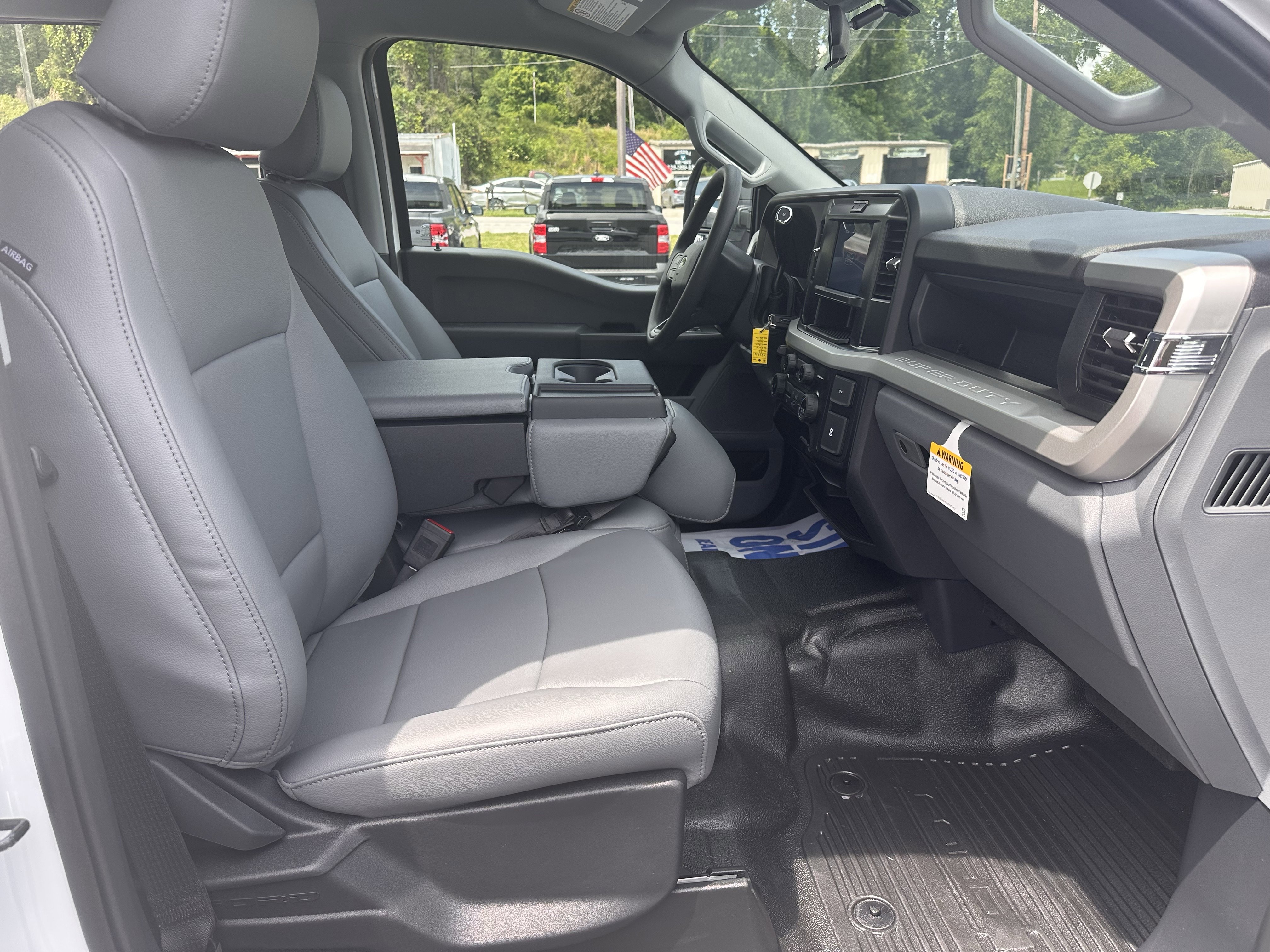 New 2026 Oxford White Ford F-250® XL image 15