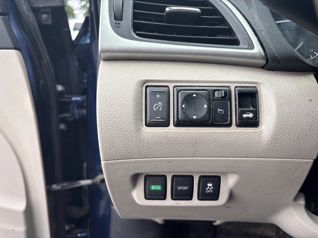 Used 2017 Blue Nissan SV image 13
